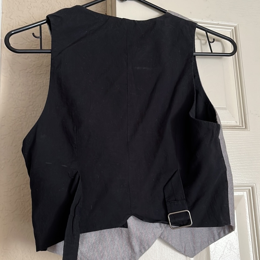 Used tops - Picture 2 of 3